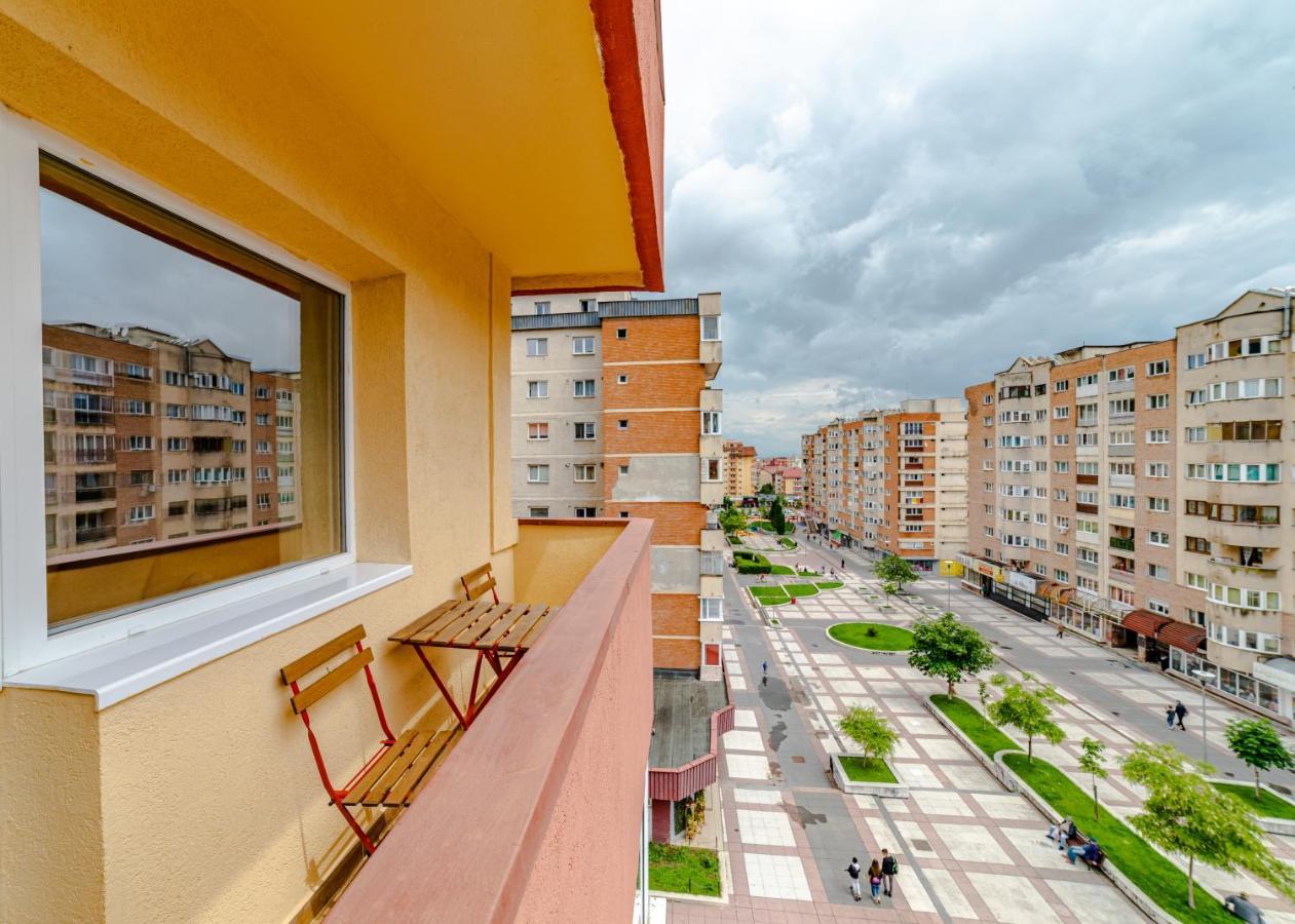 Mid-Term Rental Racadau Apartment Брашов Экстерьер фото