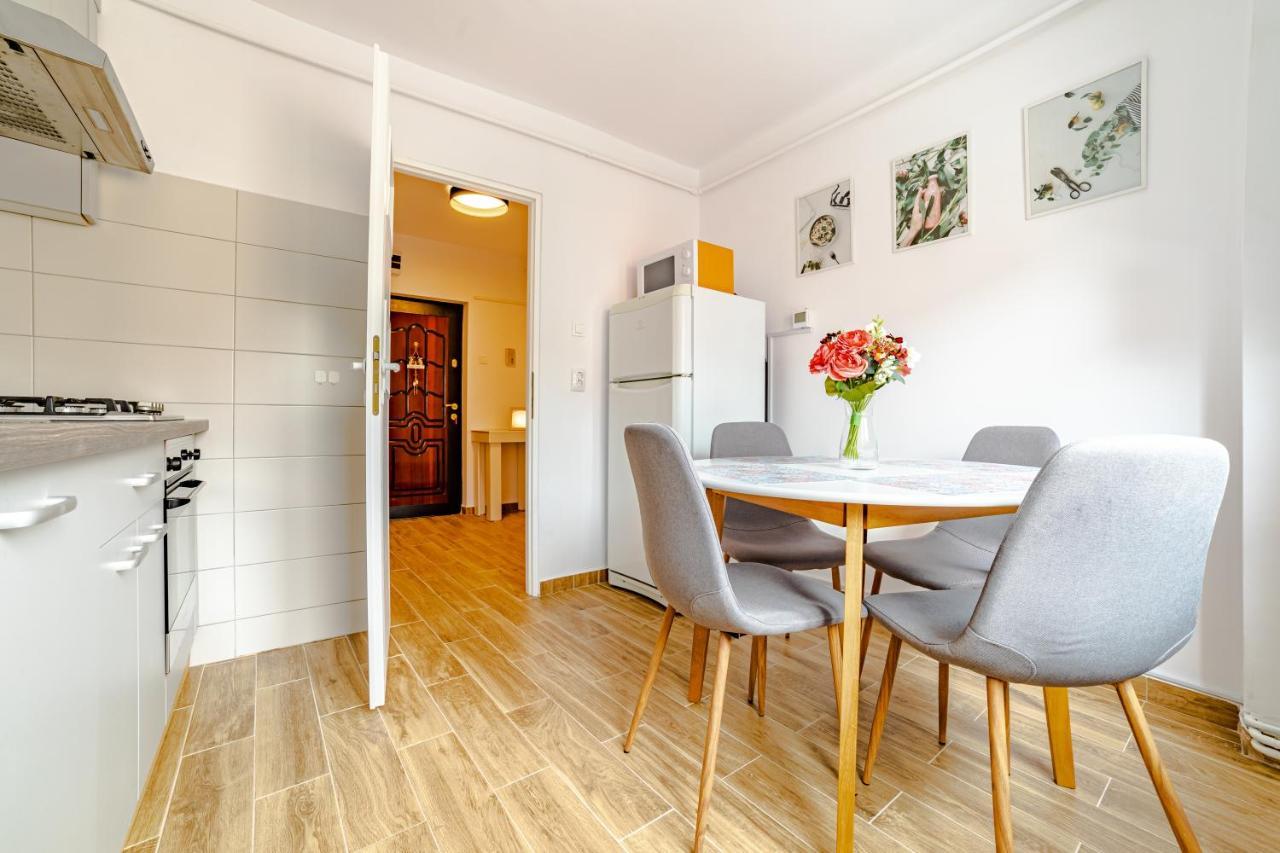 Mid-Term Rental Racadau Apartment Брашов Экстерьер фото