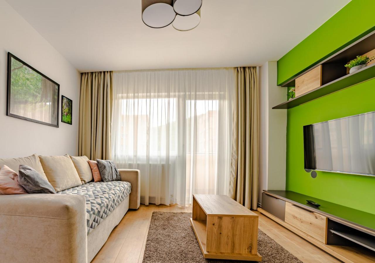 Mid-Term Rental Racadau Apartment Брашов Экстерьер фото